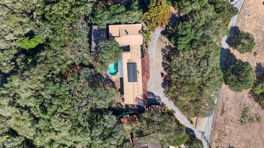 400 Las Lomas DR