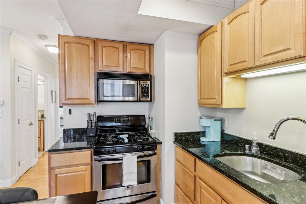 487 E Seventh St # 2