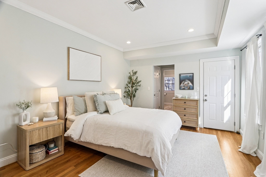 108 Emerson St # 1