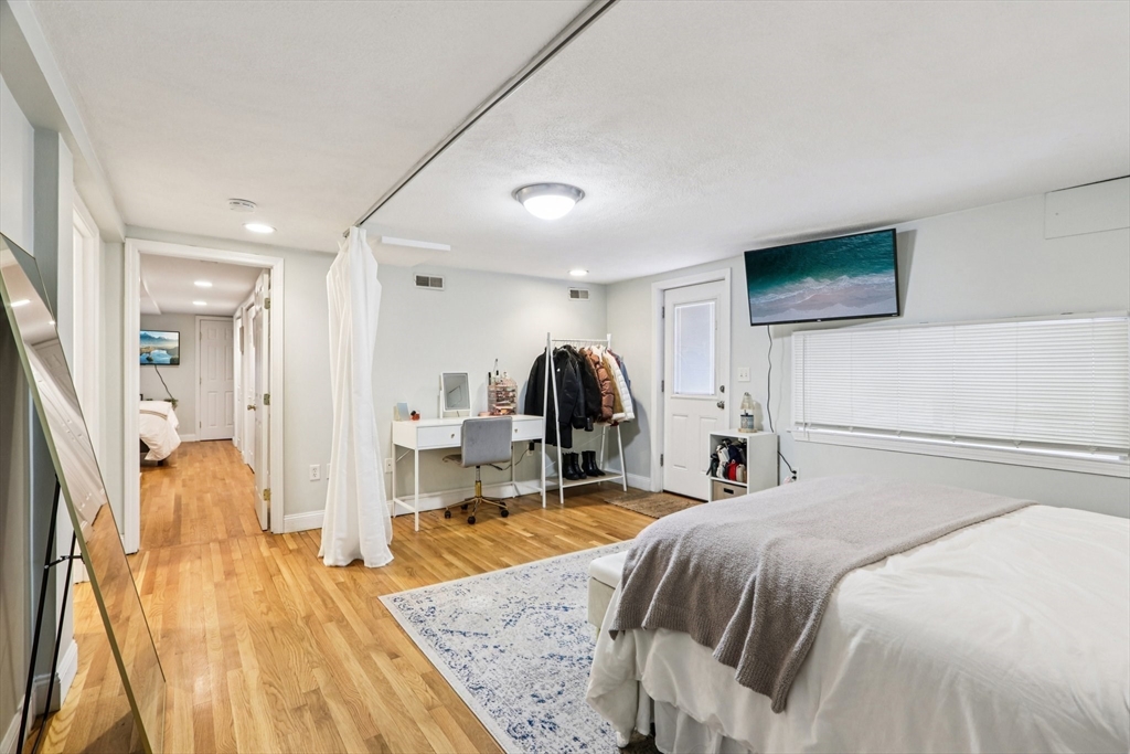 108 Emerson St # 1