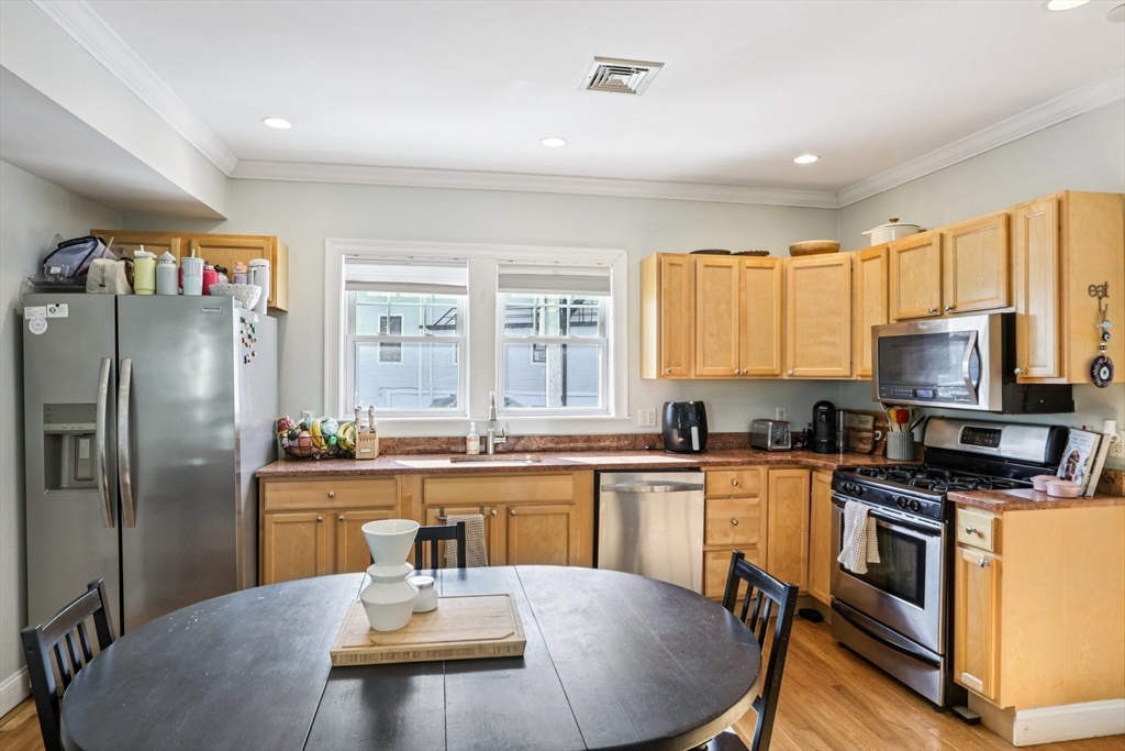 108 Emerson St # 1