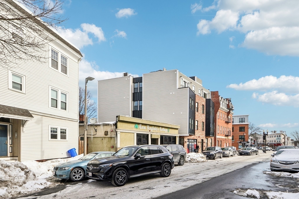 108 Emerson St # 1