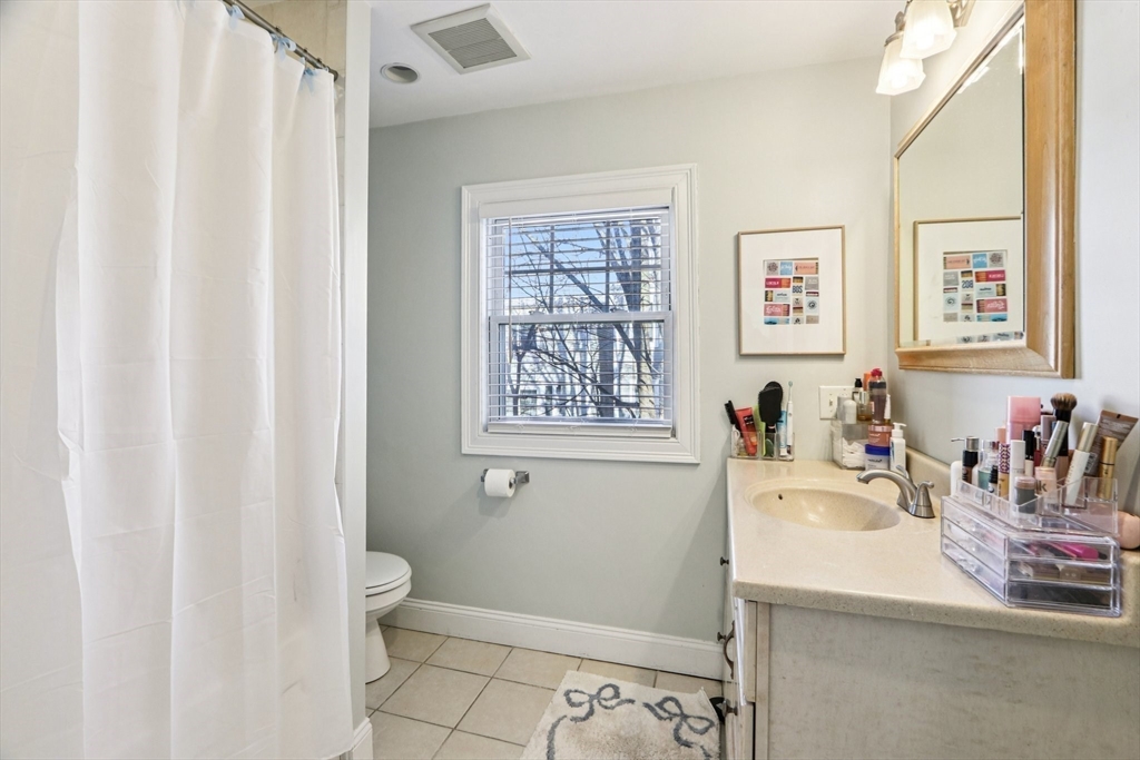 108 Emerson St # 1