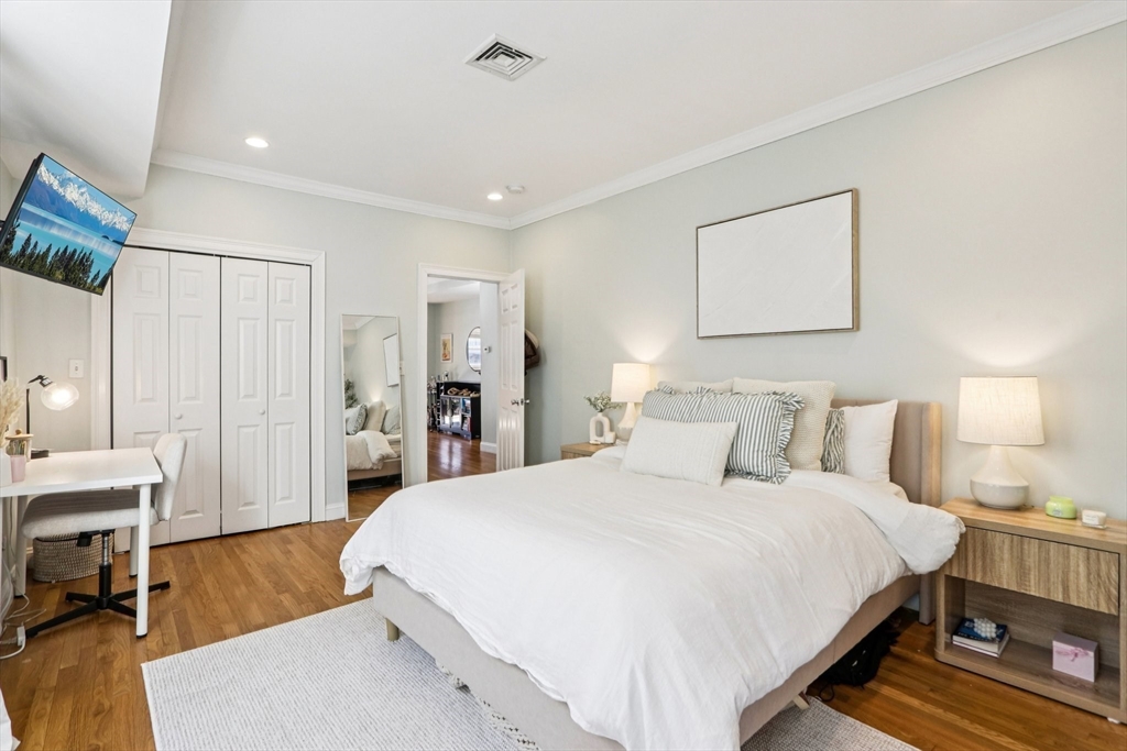 108 Emerson St # 1