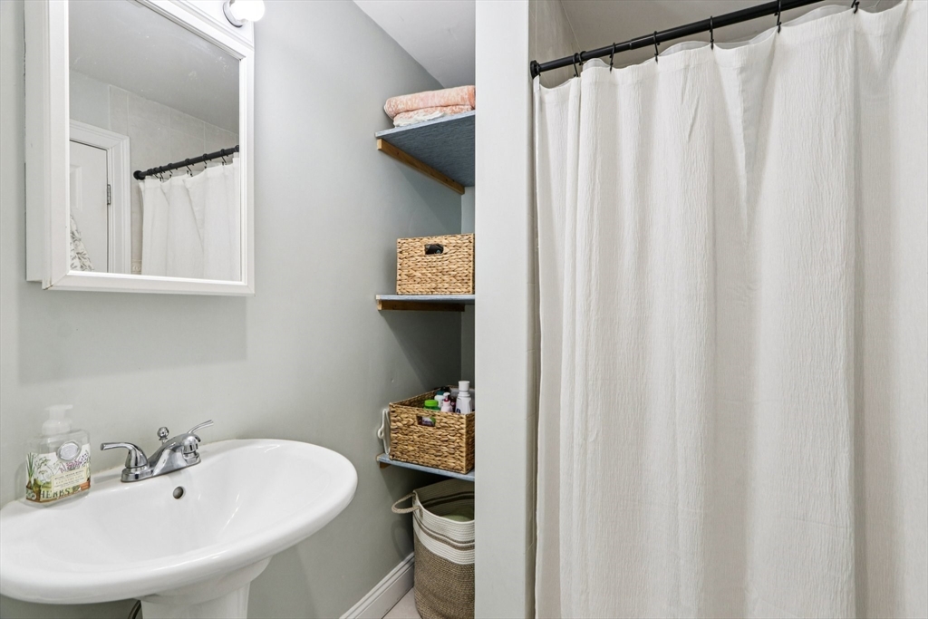 108 Emerson St # 1