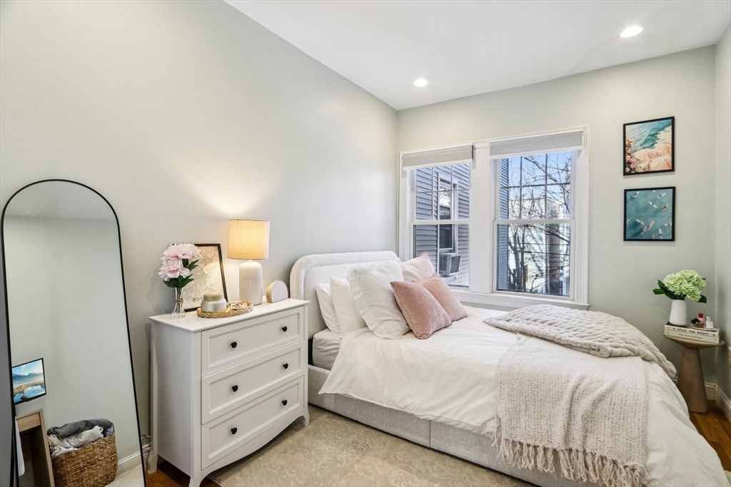 108 Emerson St # 1