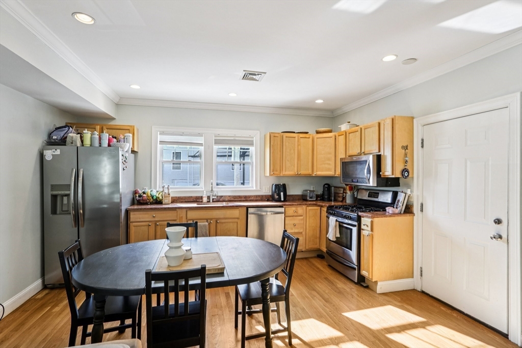 108 Emerson St # 1
