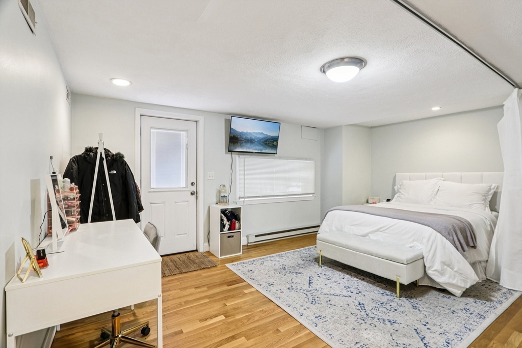 108 Emerson St # 1