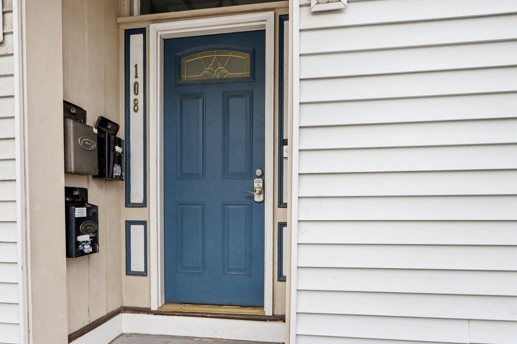 108 Emerson St # 3