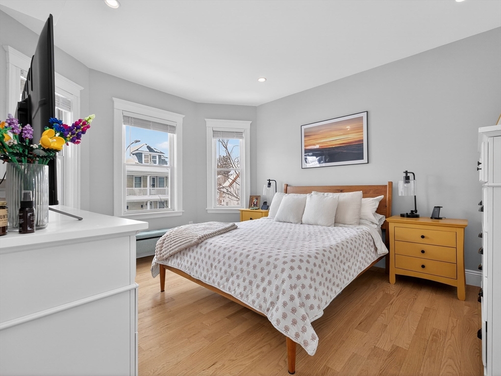 461 Ashmont Street Unit: ONE