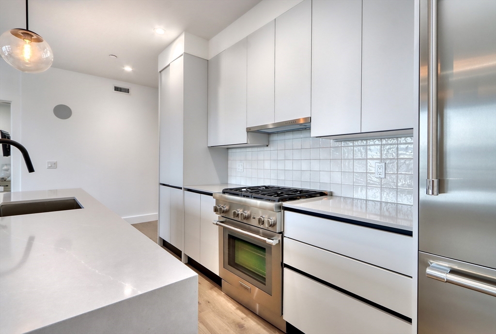 472 West Broadway # 204