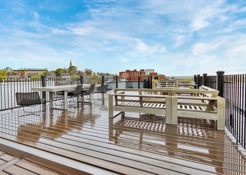 472 West Broadway # 204