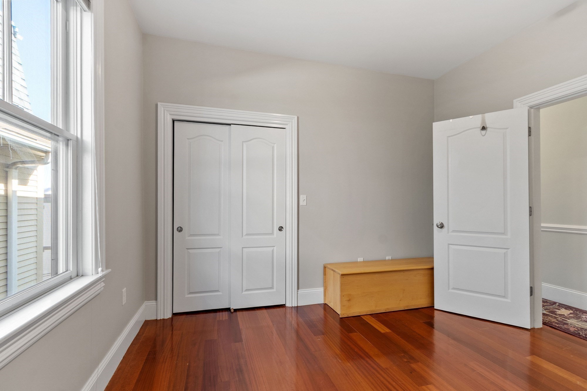 98 G St # 4