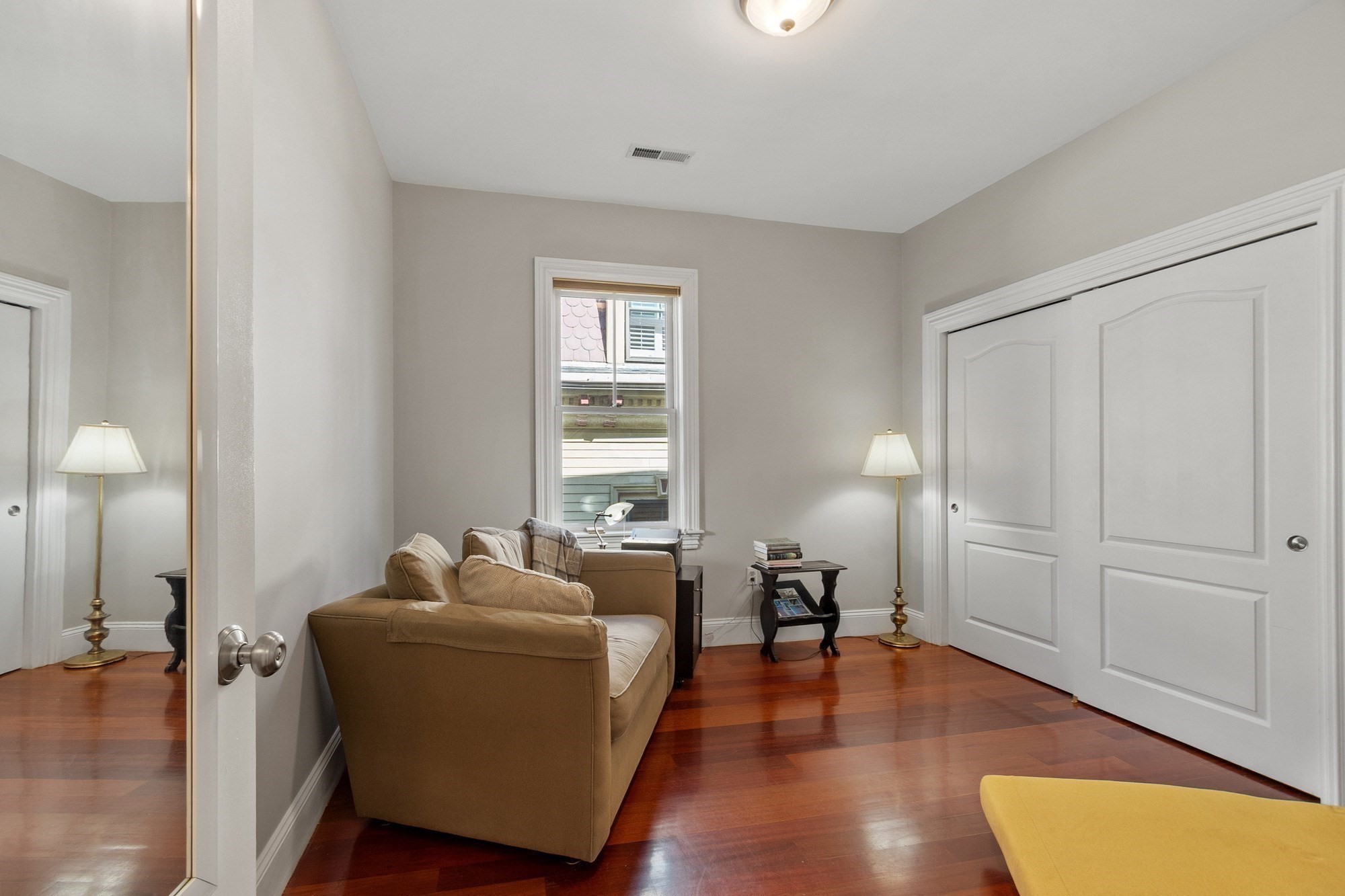 98 G St # 4