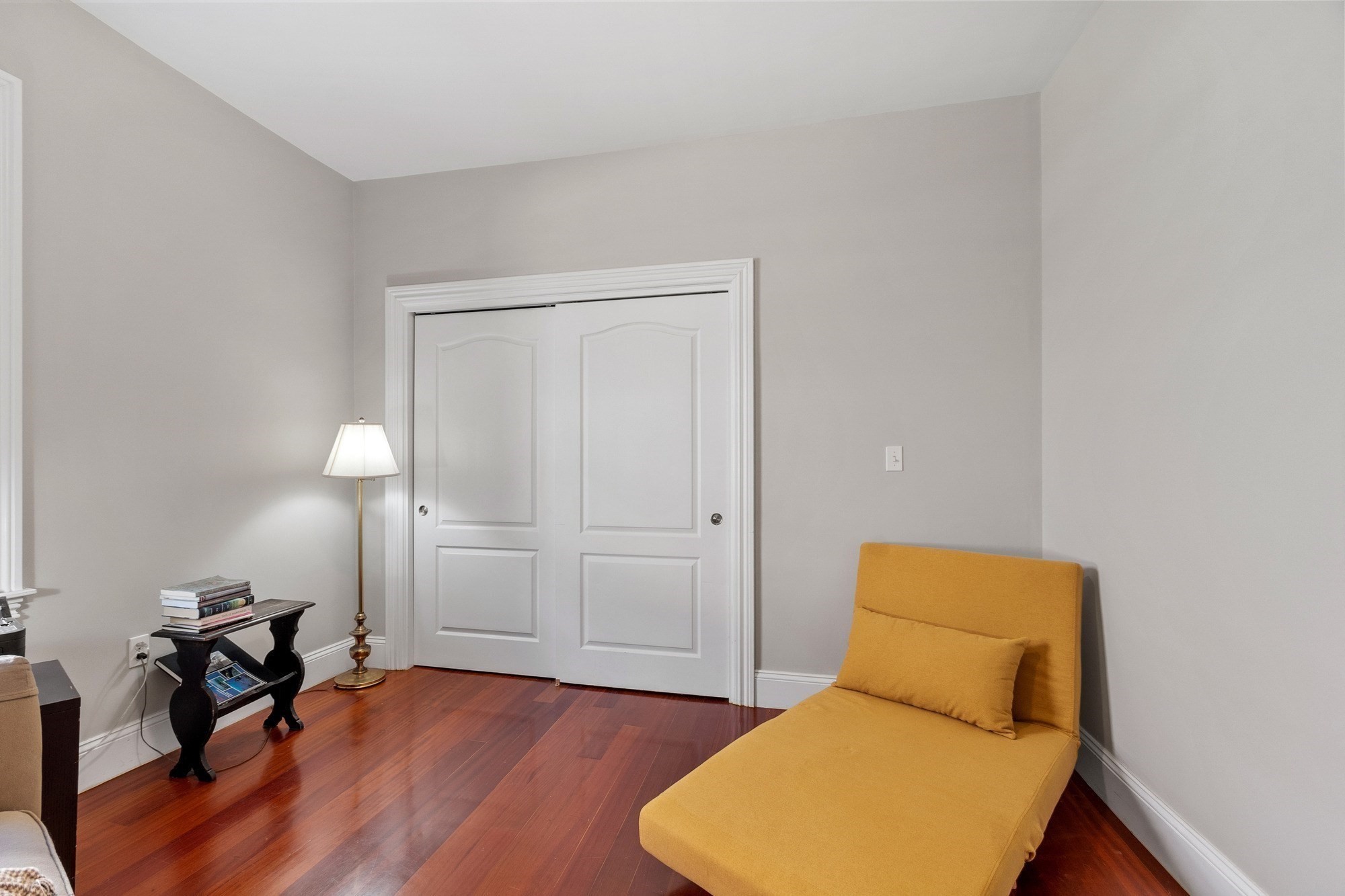 98 G St # 4