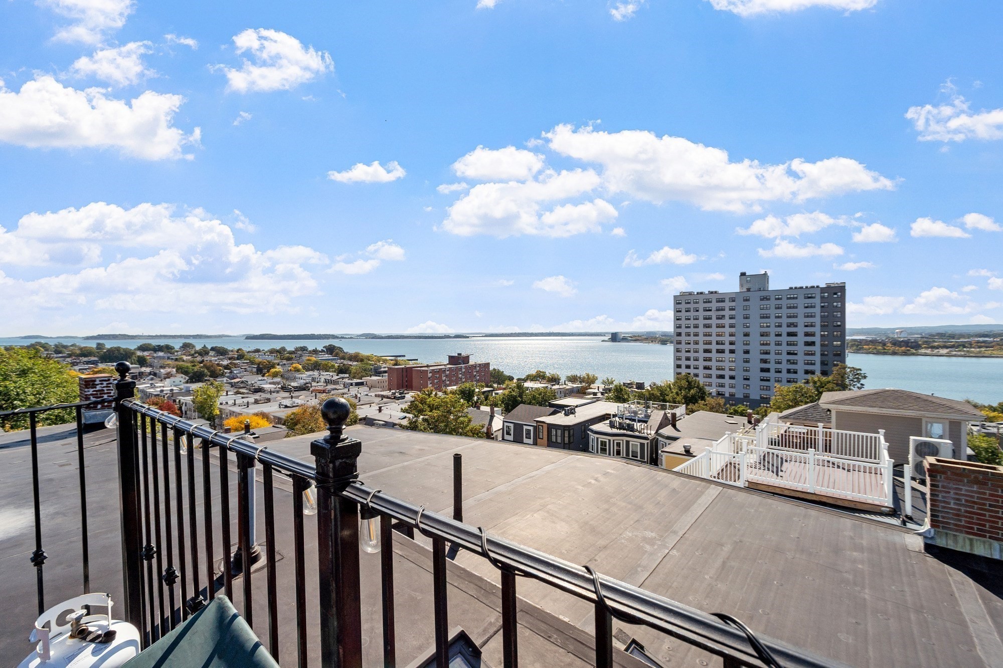98 G St # 4