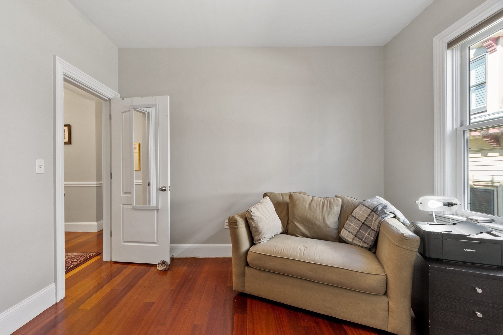 98 G St # 4