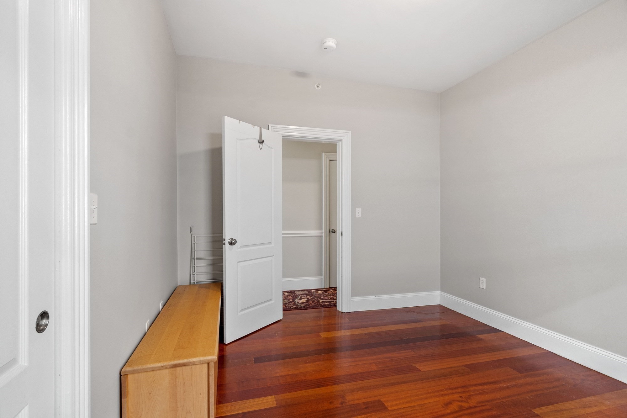 98 G St # 4