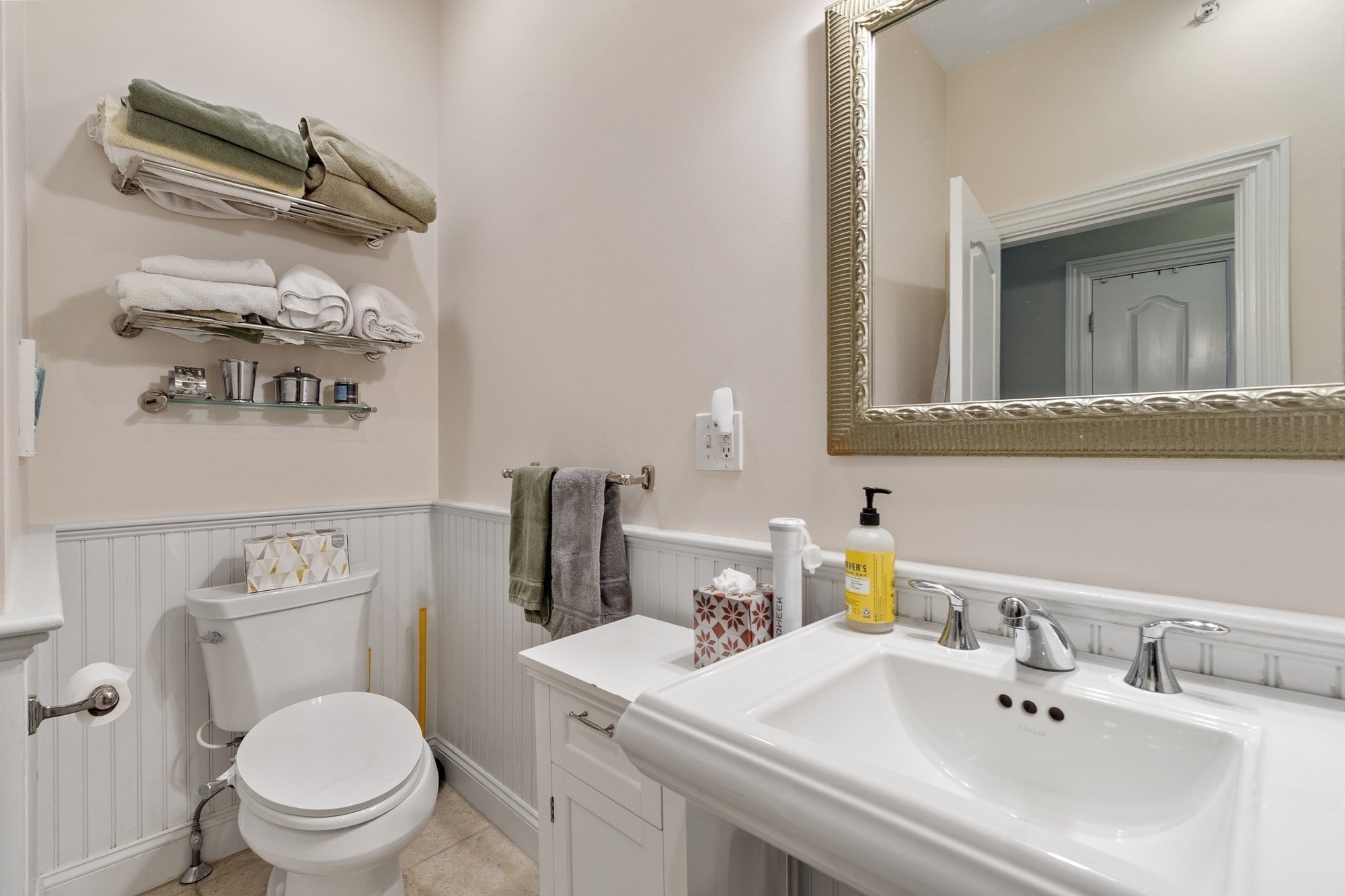 98 G St # 4