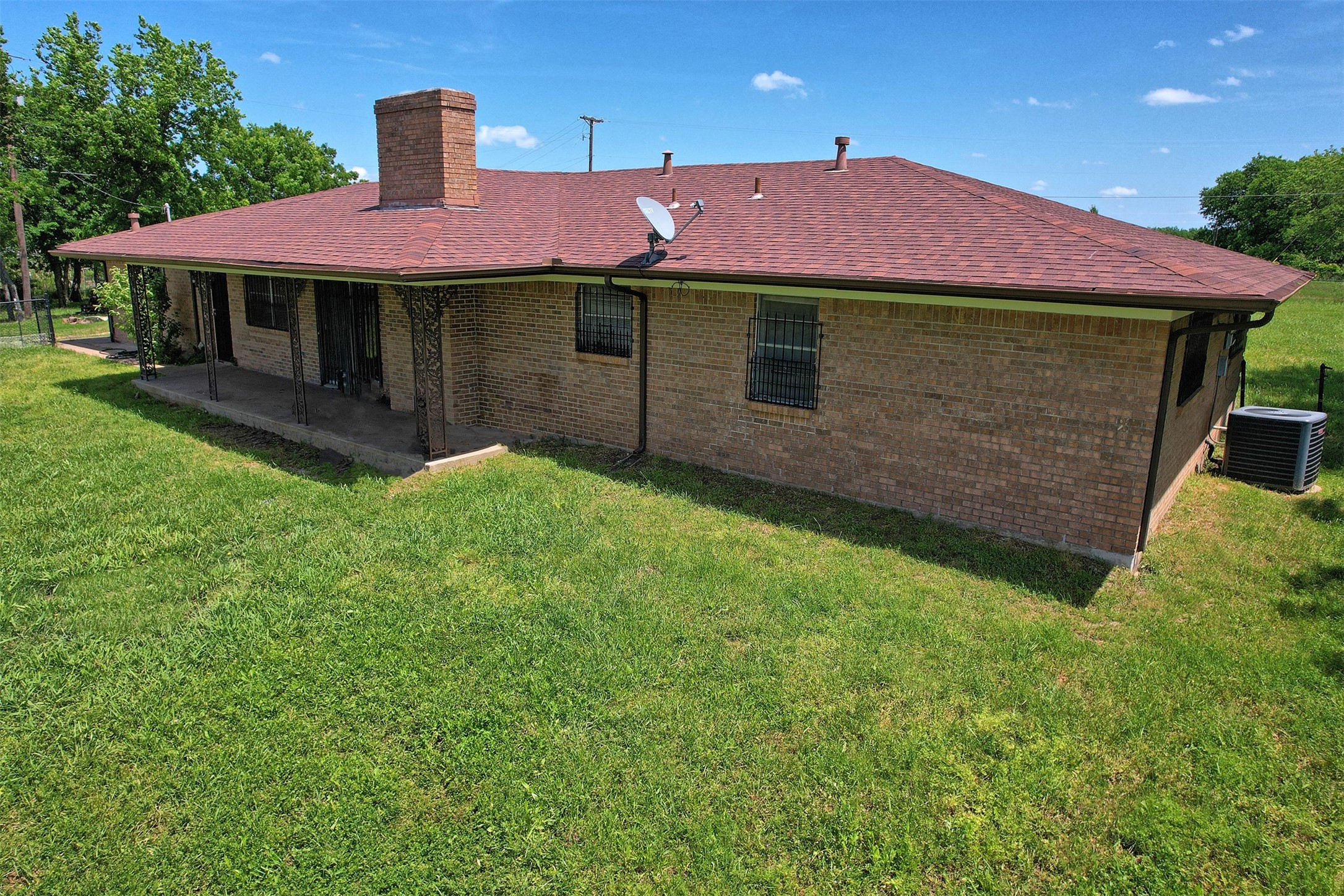 12393 Fm 1392
