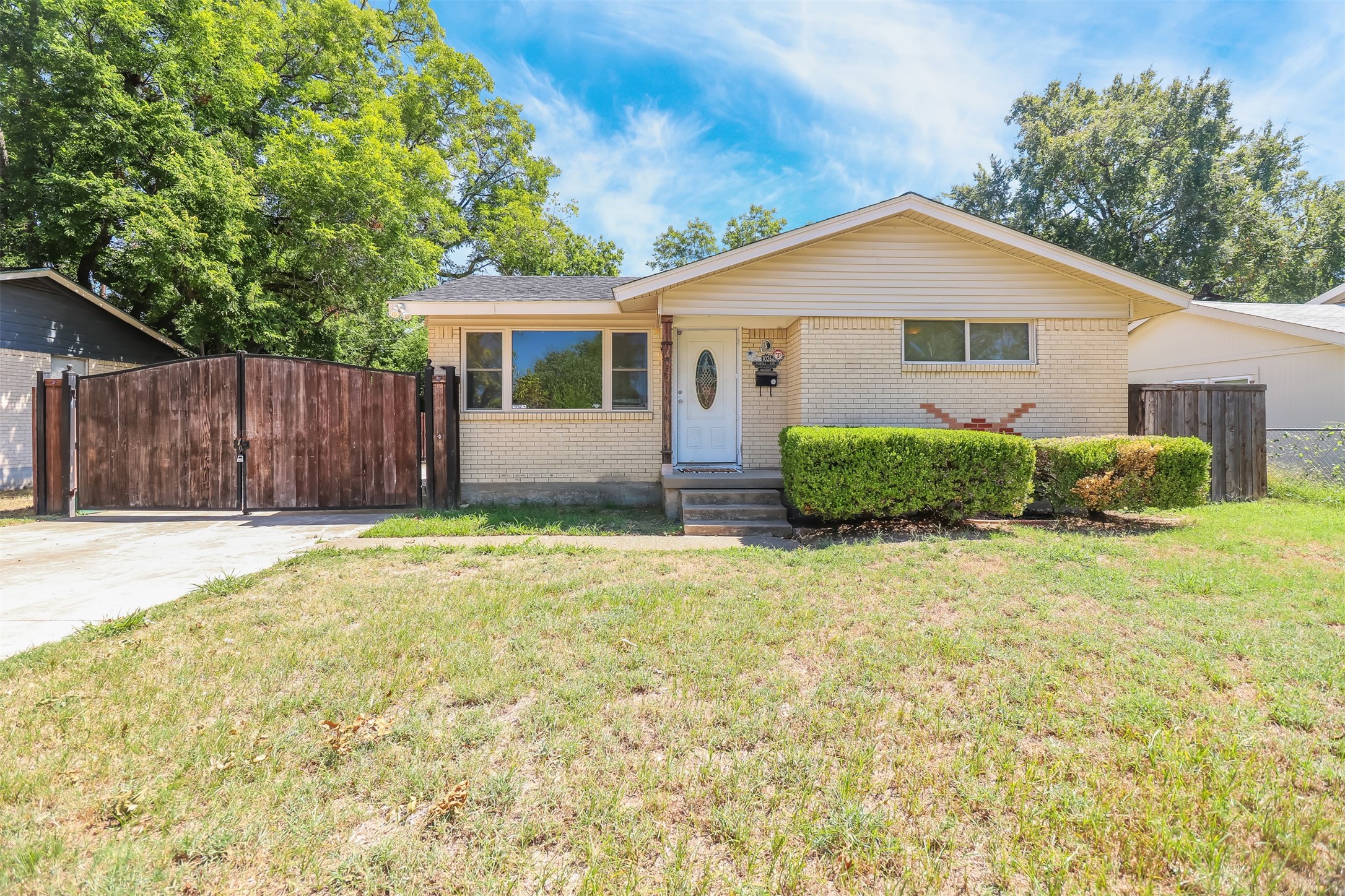 1026 Powell Circle