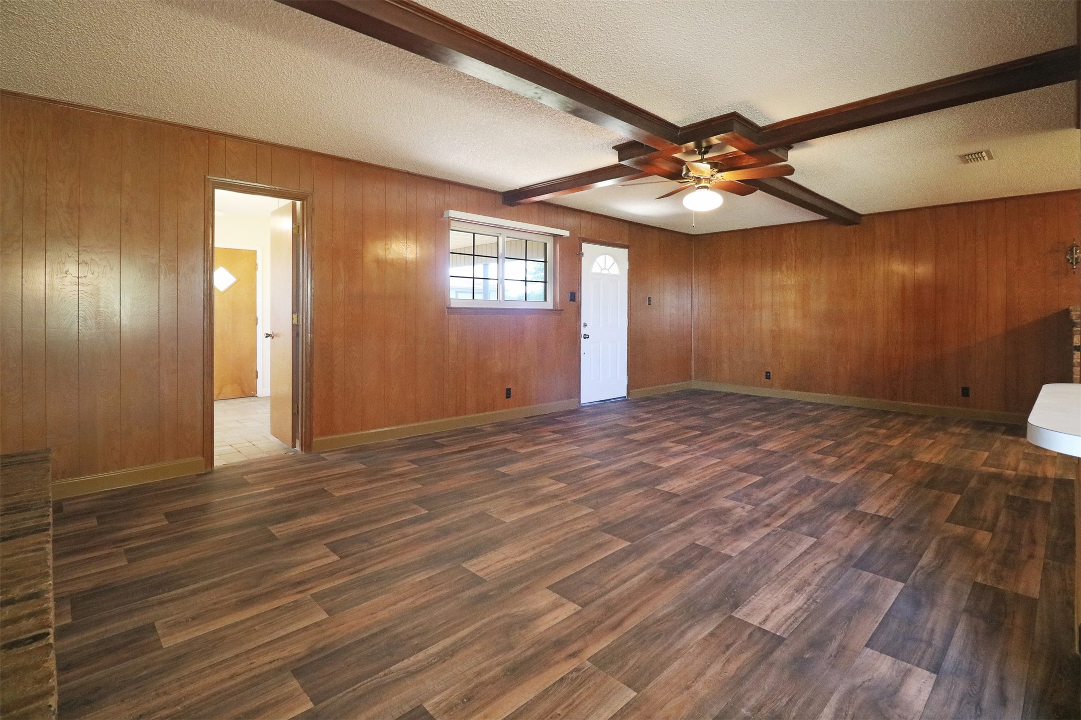 1454 W Wintergreen Road