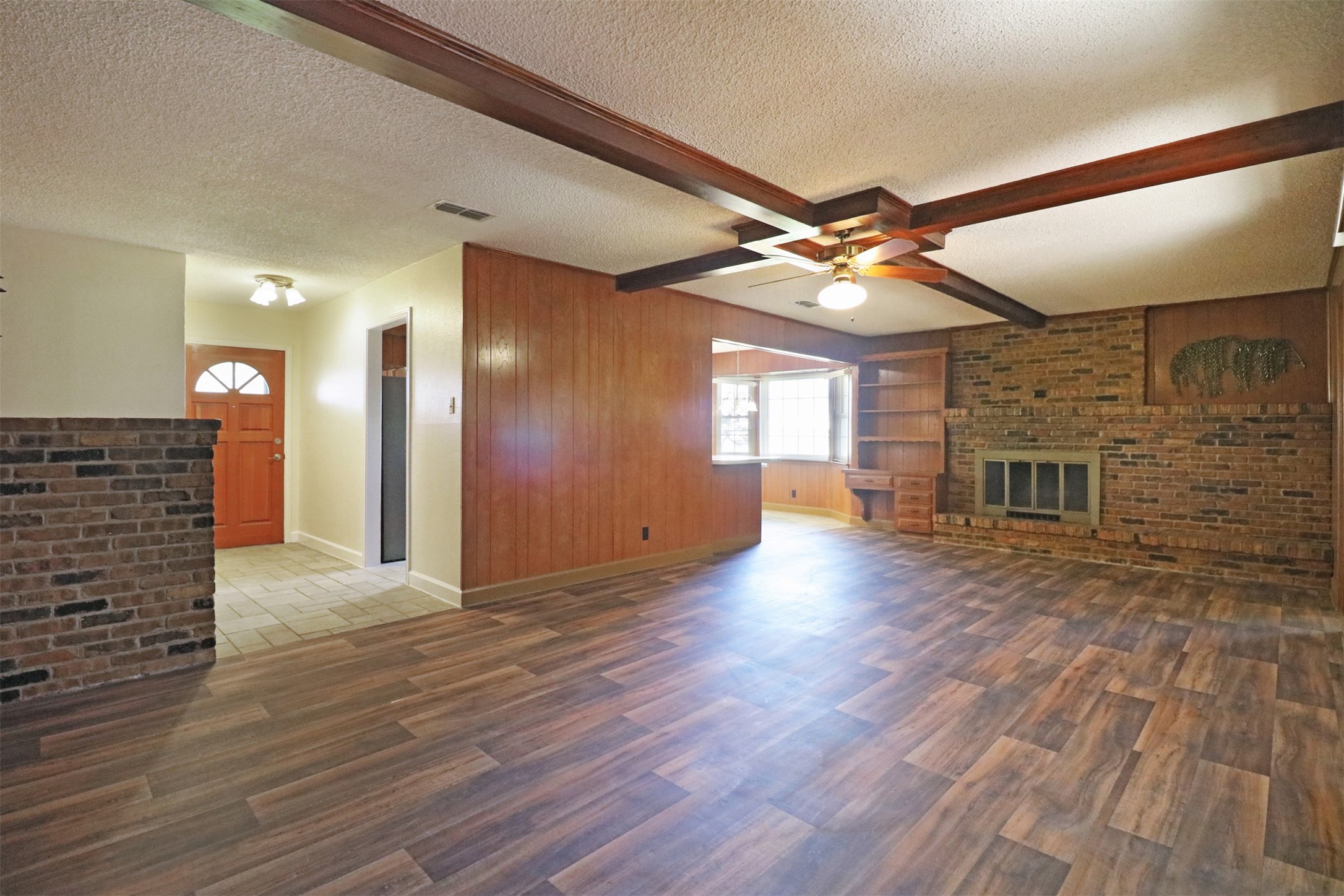 1454 W Wintergreen Road