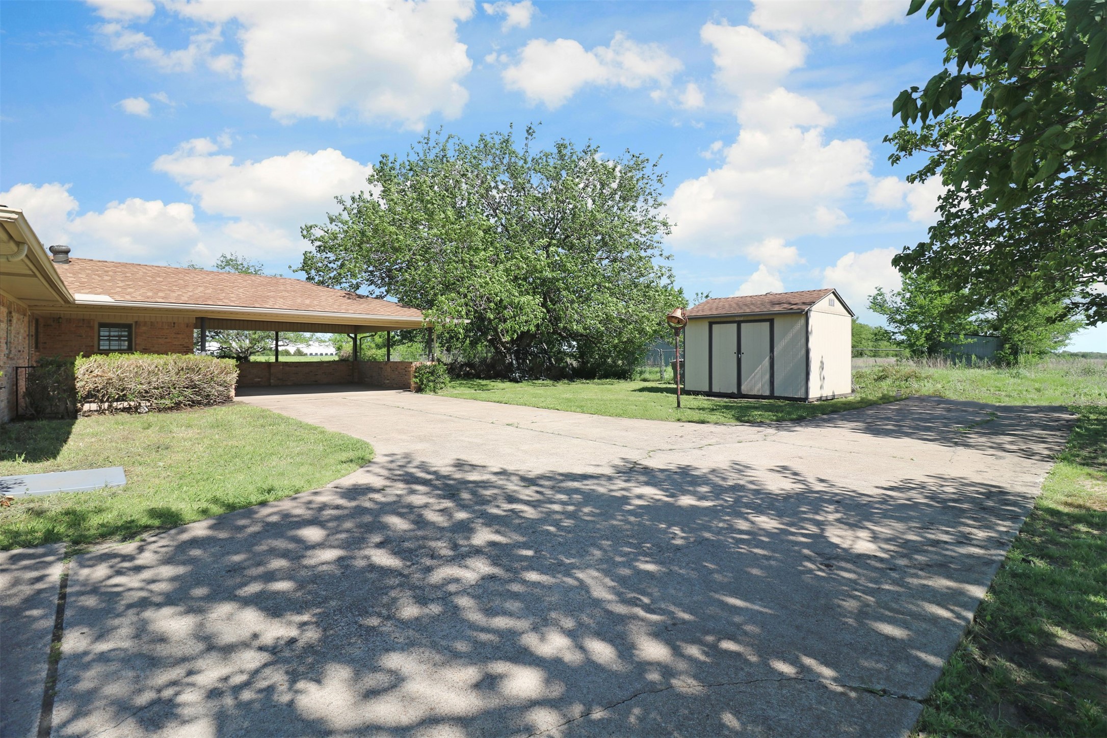 1454 W Wintergreen Road