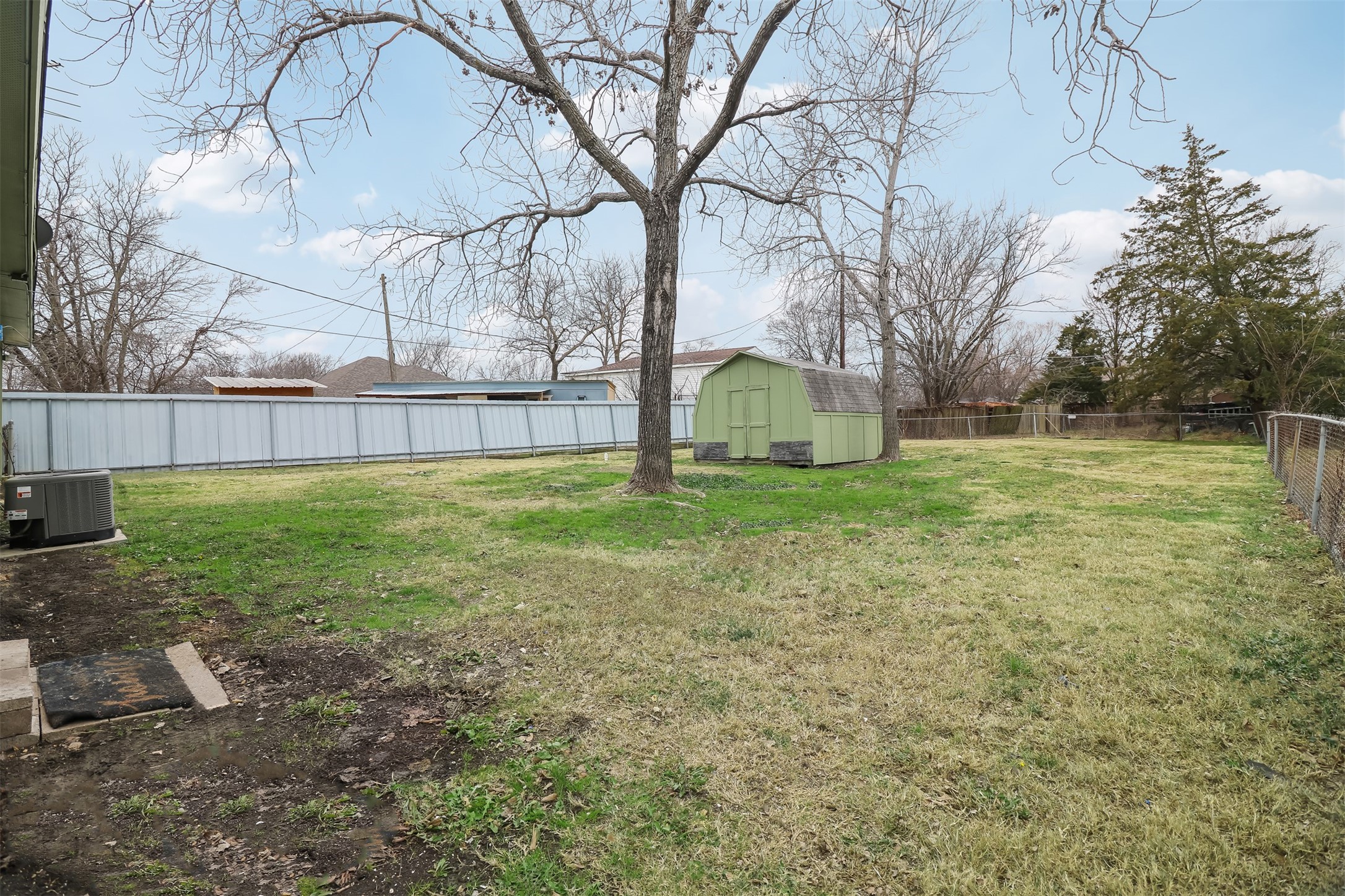 1211 Gate Lane Drive