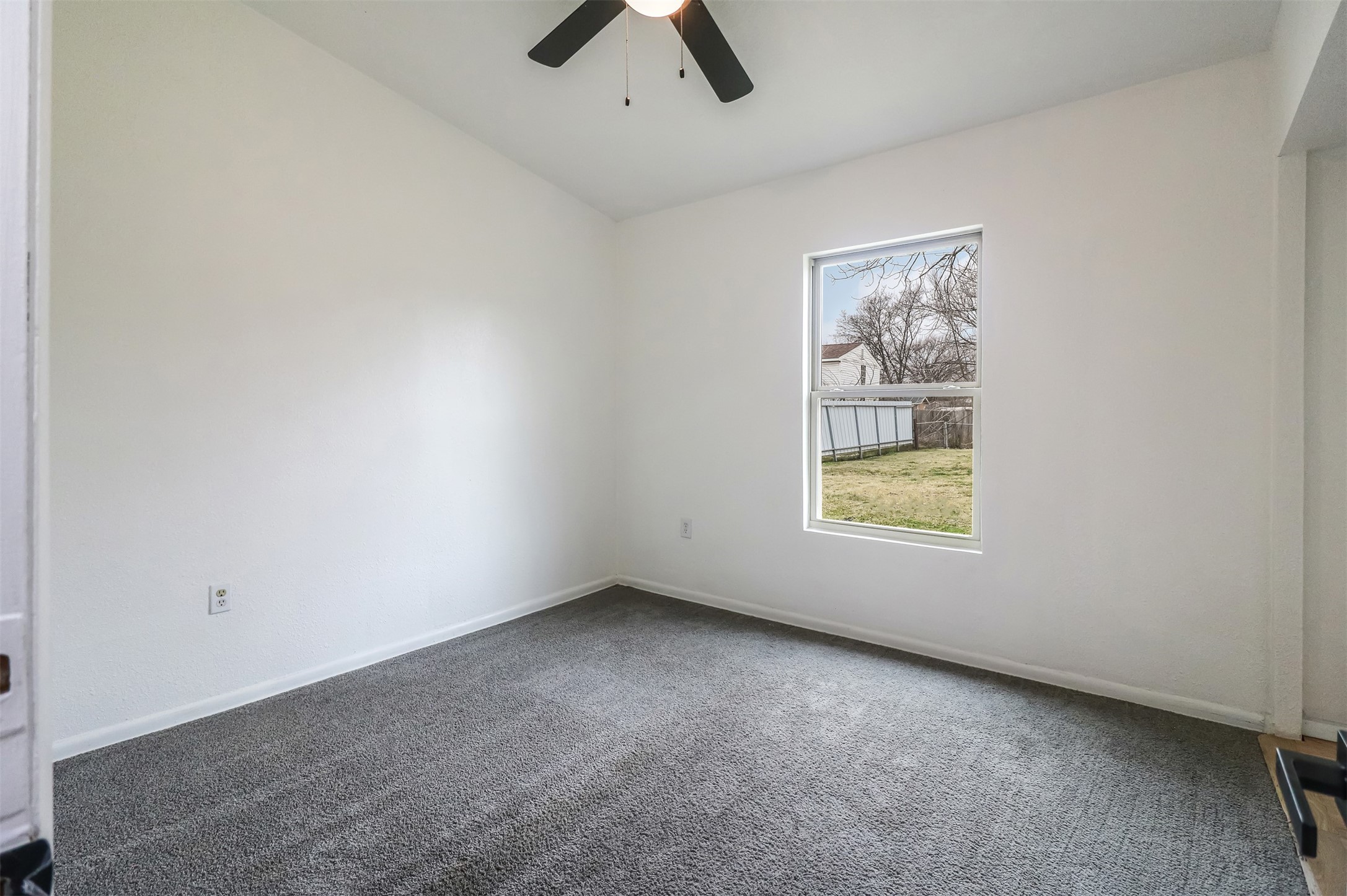 1211 Gate Lane Drive