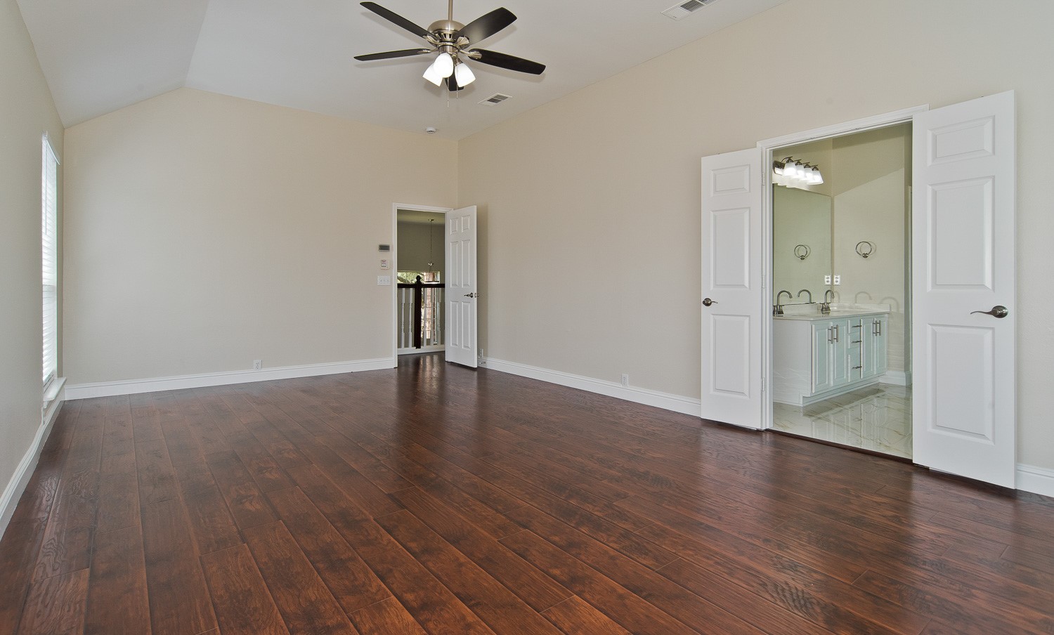 2505 Hunters Run Drive