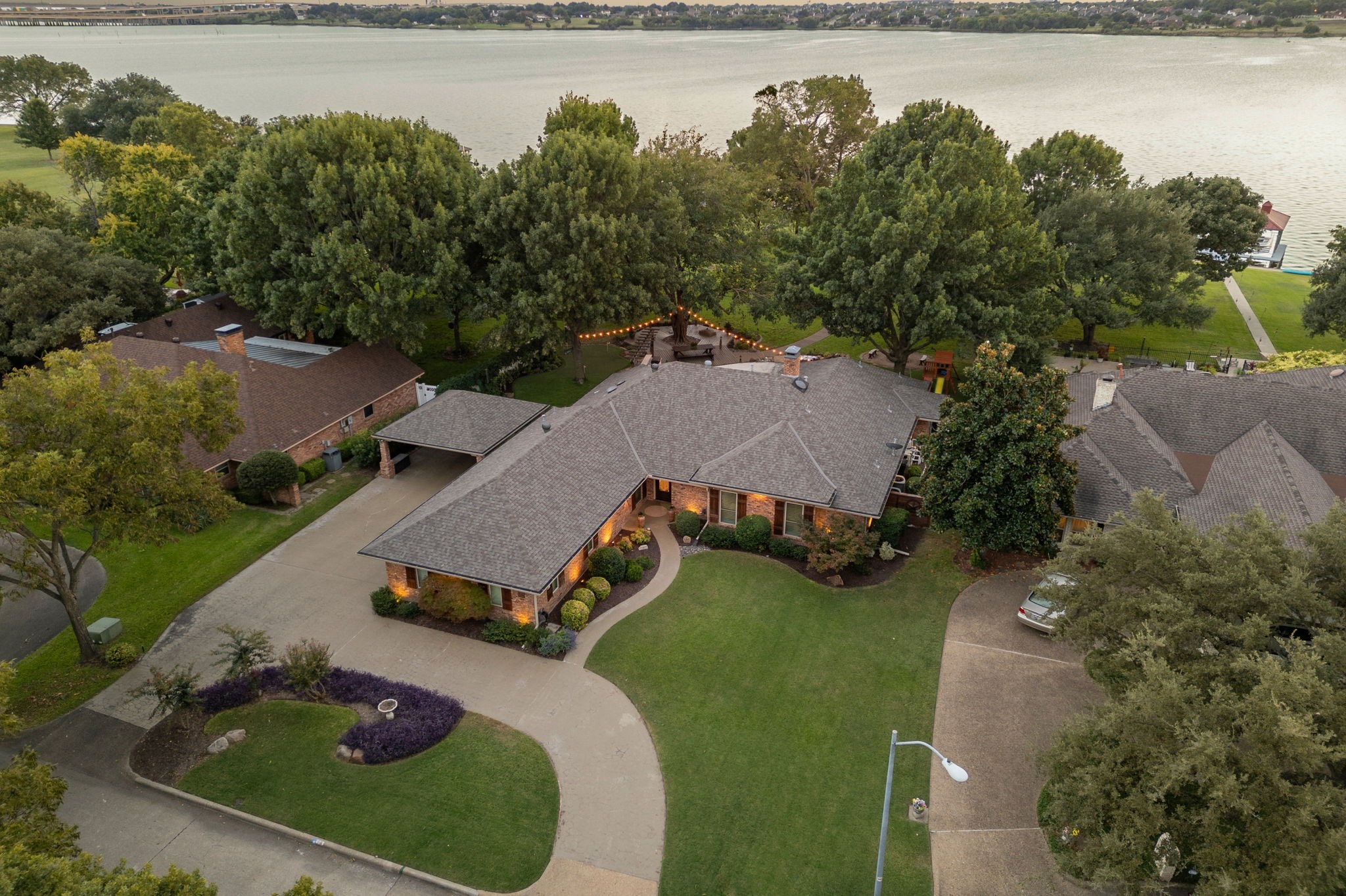 14 Victoria Drive