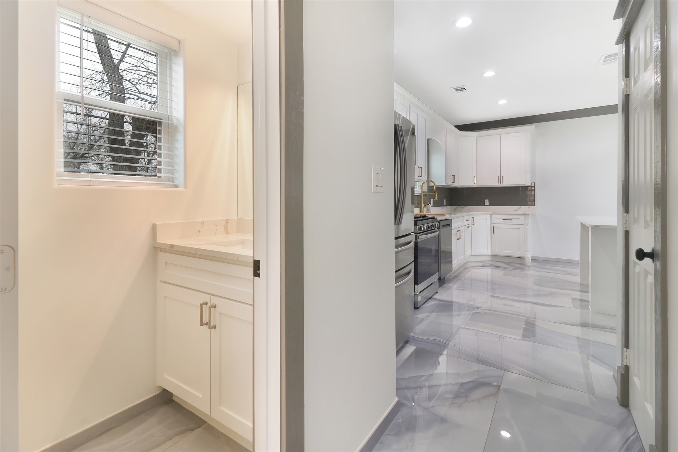 621 N Nursery Road