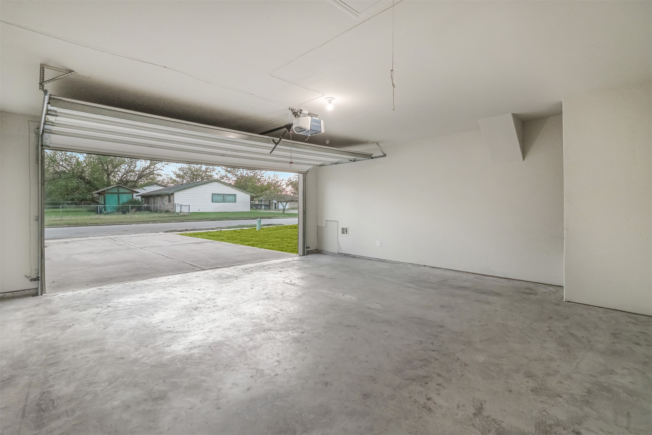 1208 Bluff View Drive