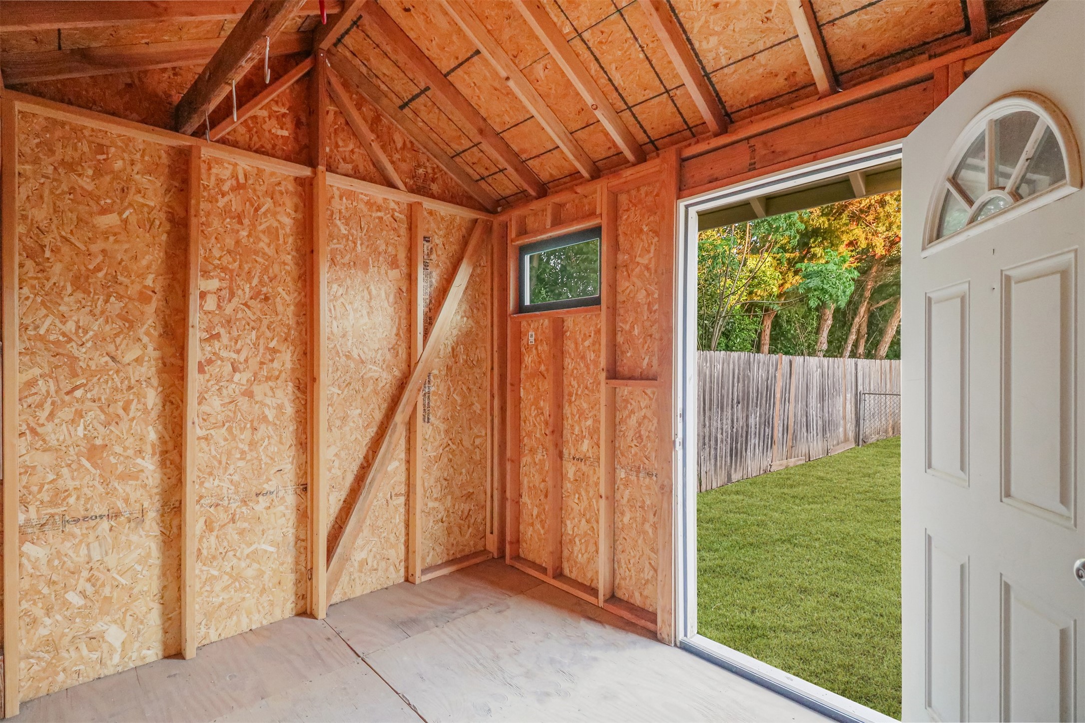 1208 Bluff View Drive