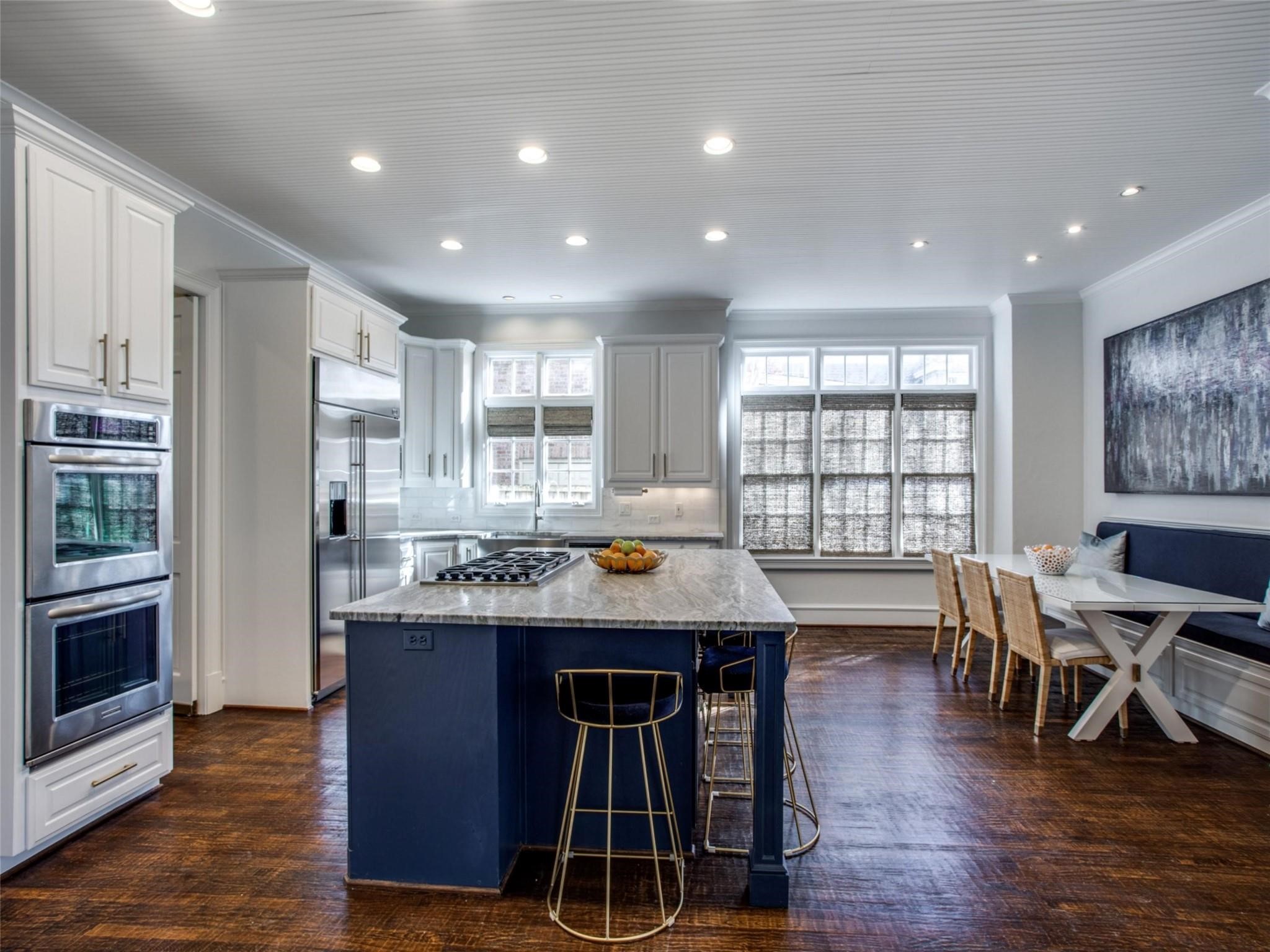 3909 Greenbrier Drive