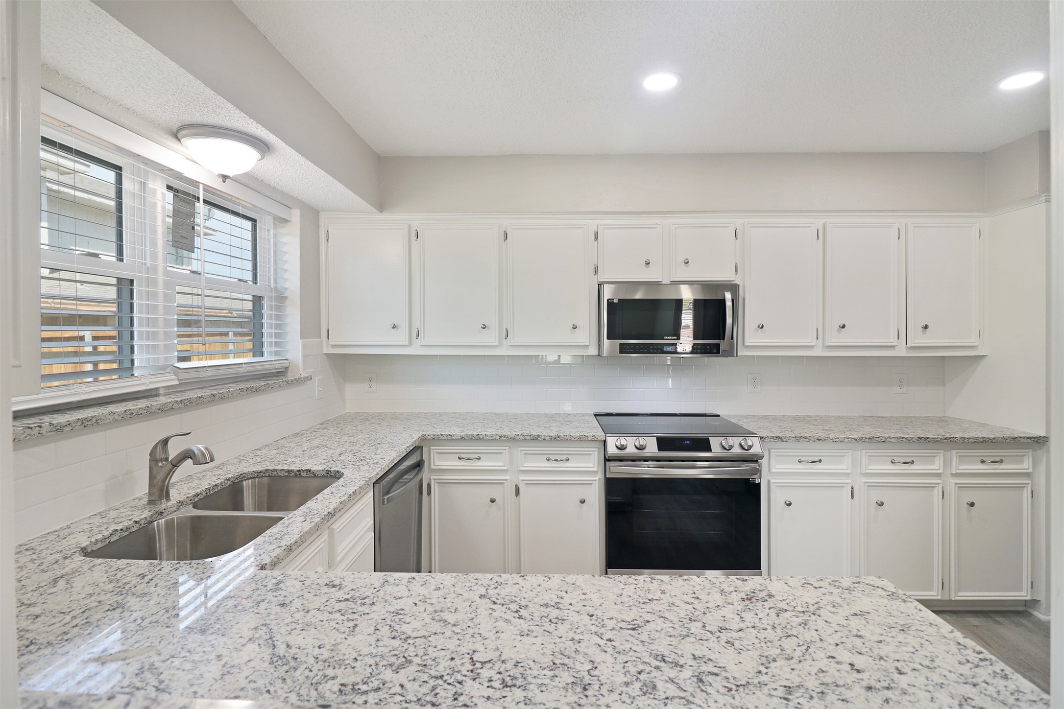 2179 Southern Place A