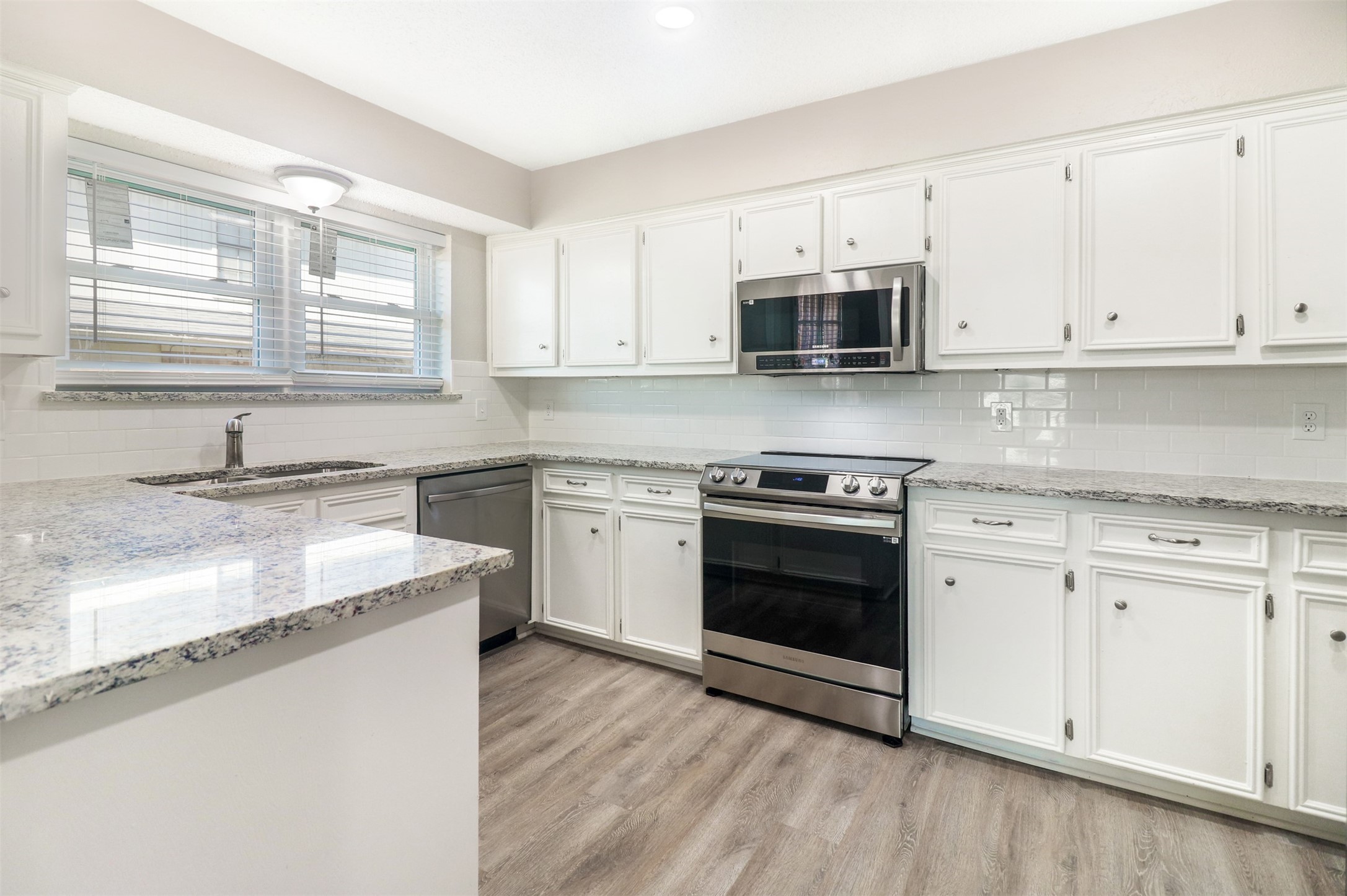 2179 Southern Place A