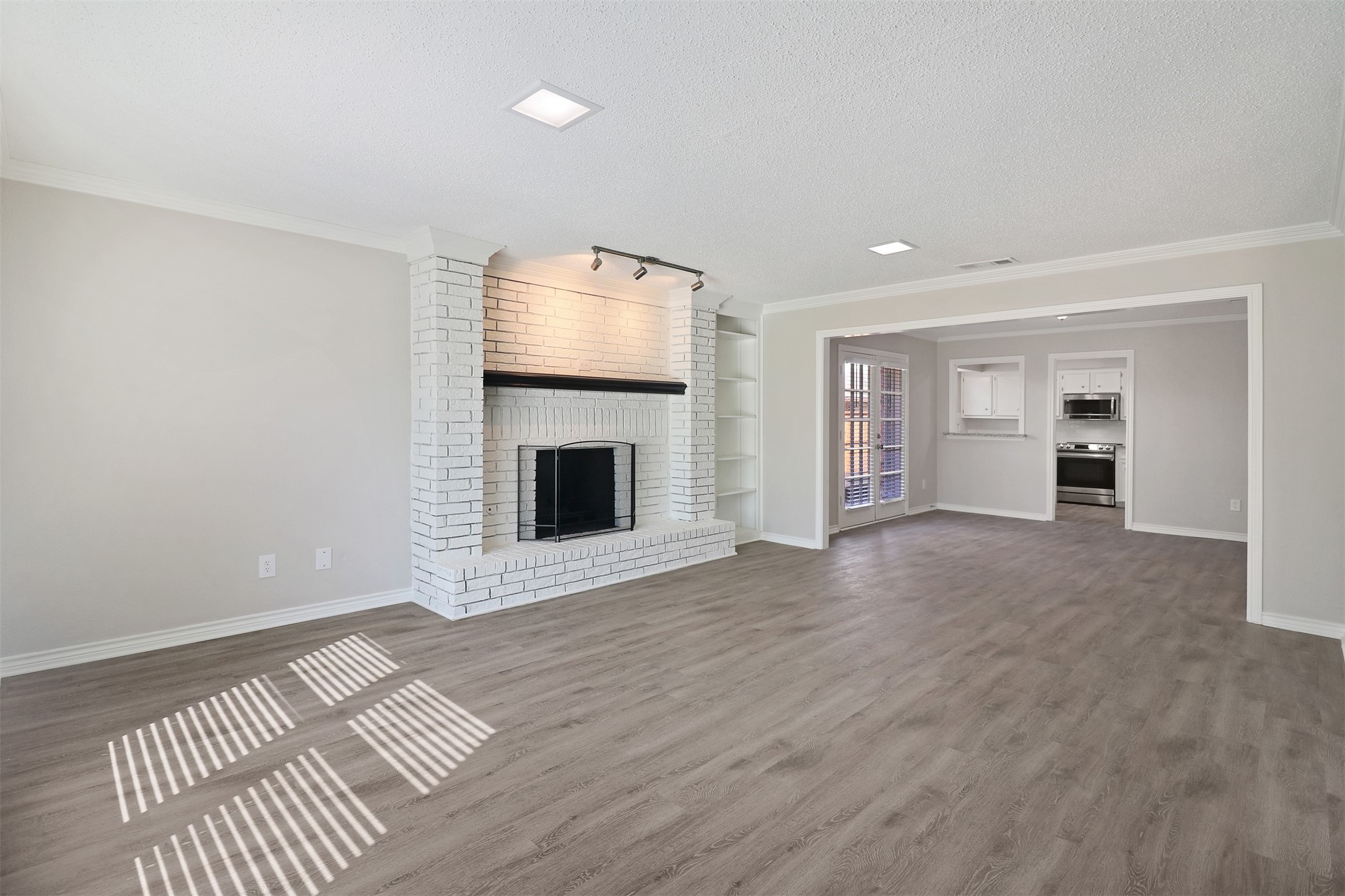2179 Southern Place A