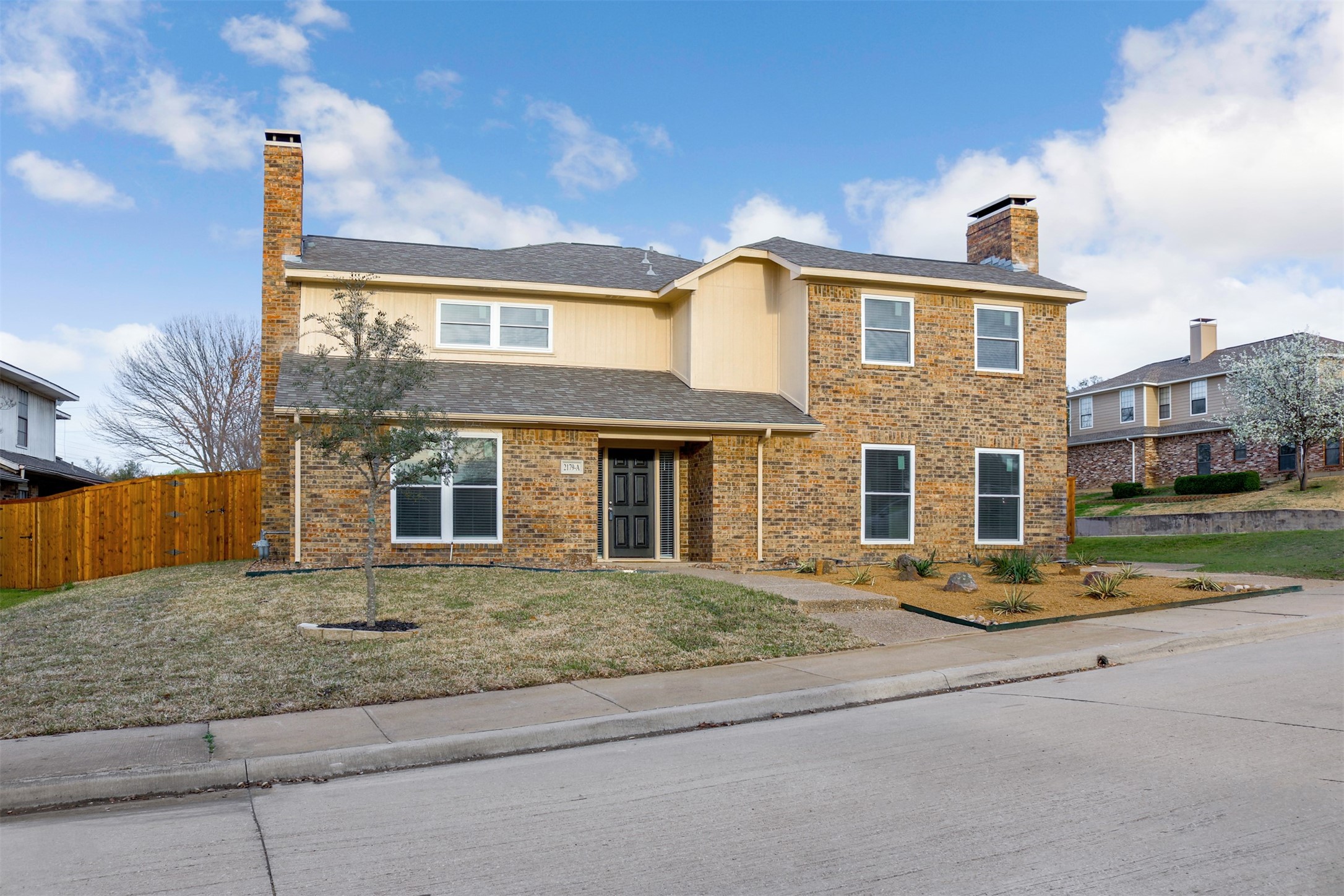 2179 Southern Place A