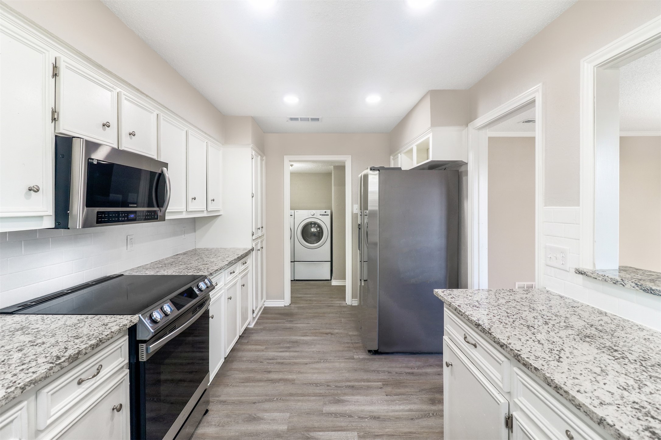 2179 Southern Place A