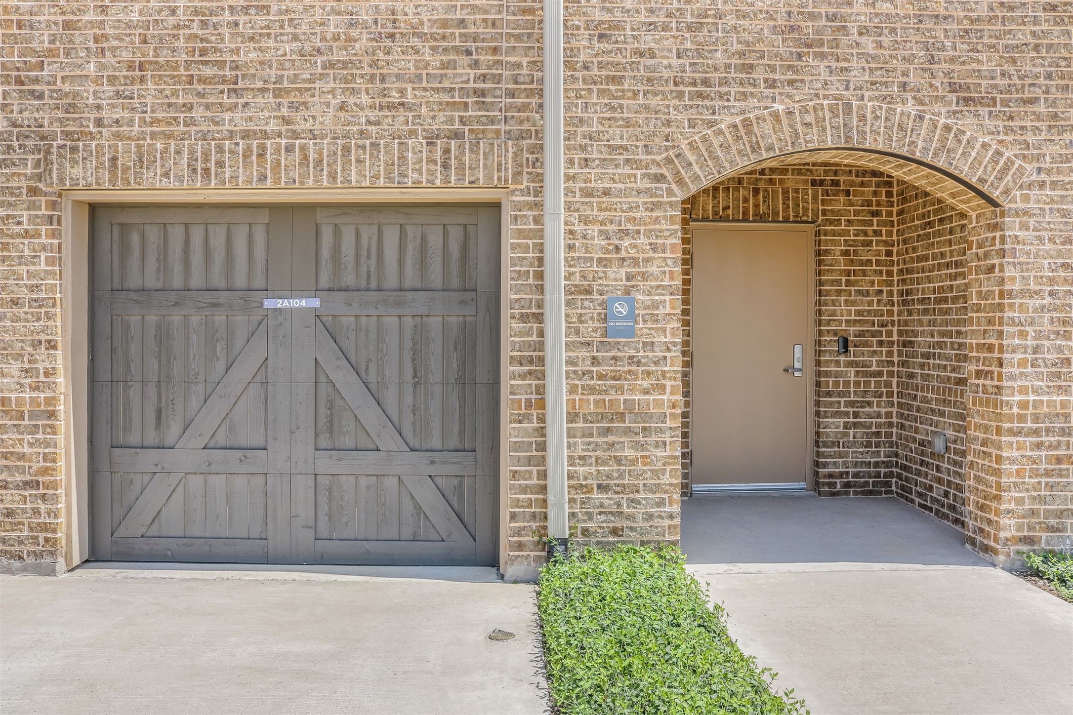 1735 Wittington Place 2402