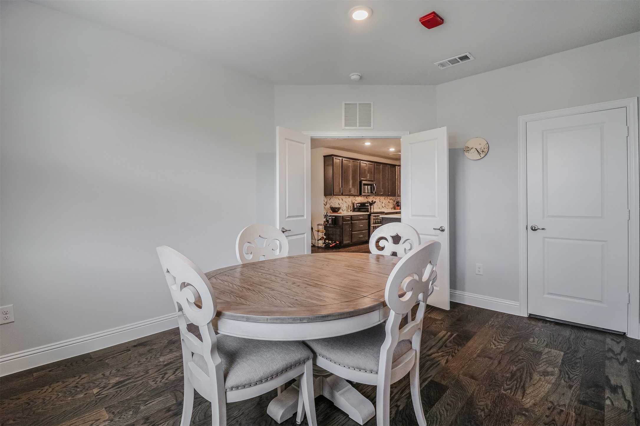 1735 Wittington Place 2402