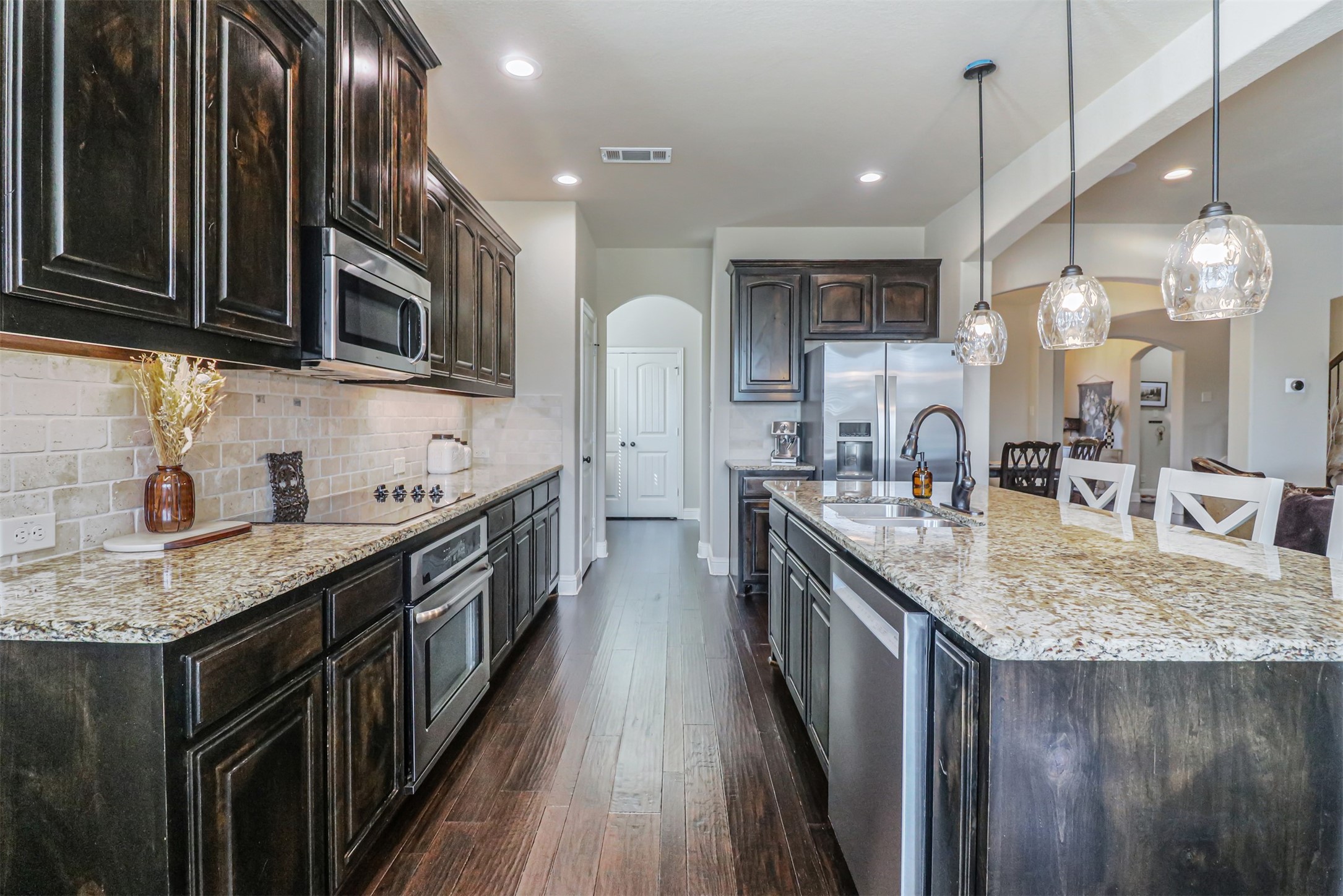 230 Sandy Way