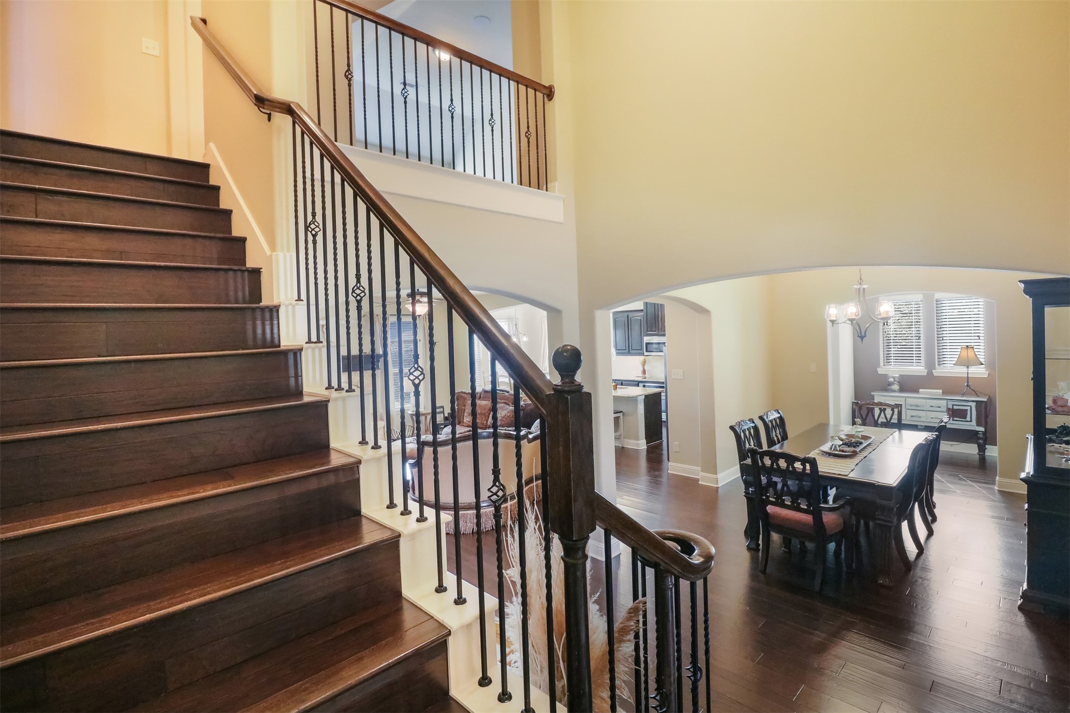 230 Sandy Way