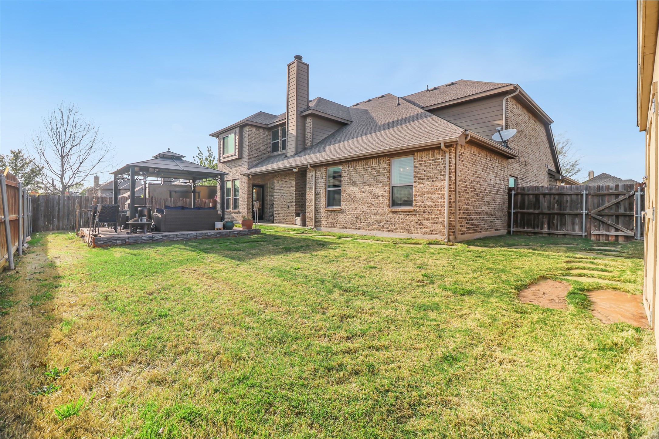 230 Sandy Way