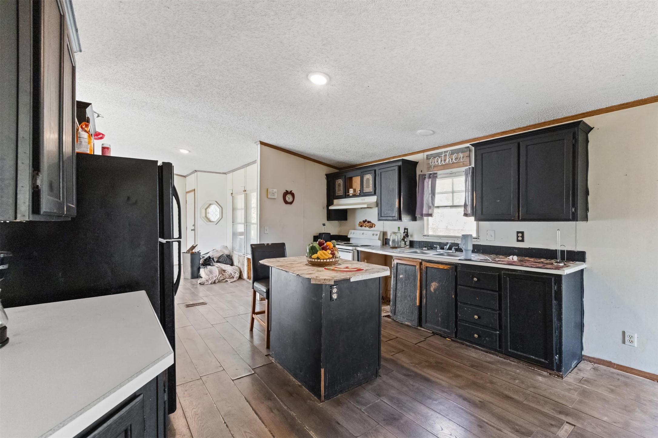 518 Hight Road