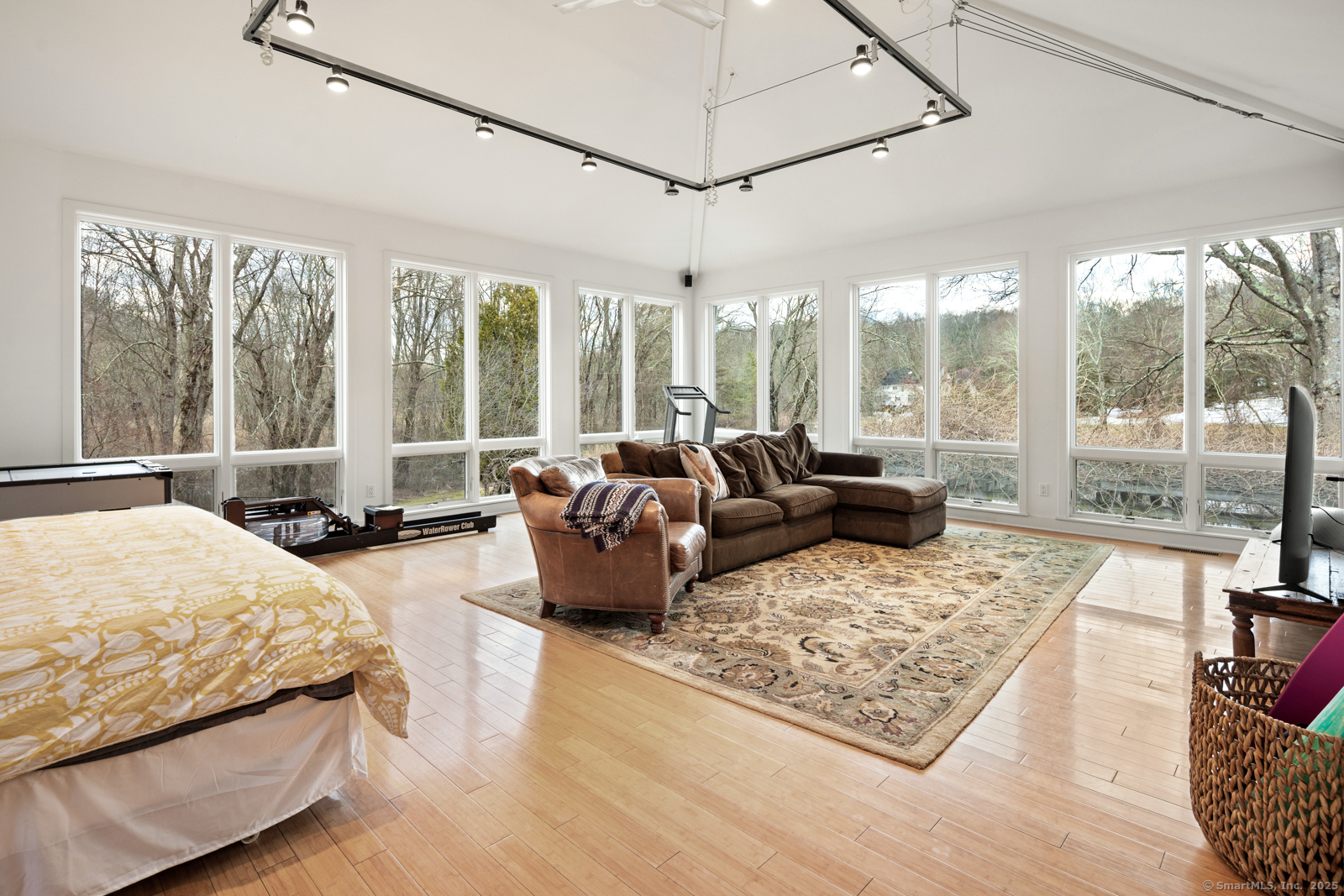 6 Old Orchard Drive