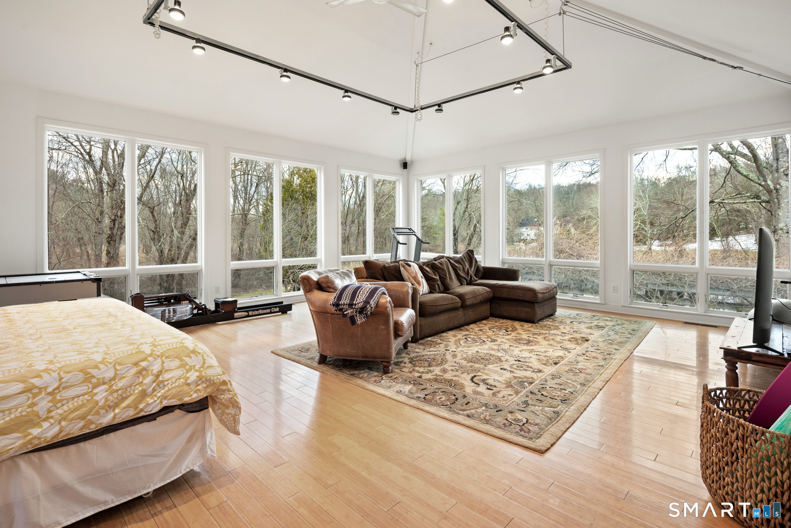 6 Old Orchard Drive