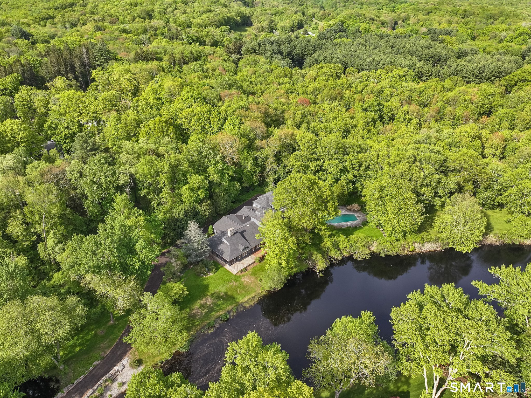 6 Old Orchard Drive